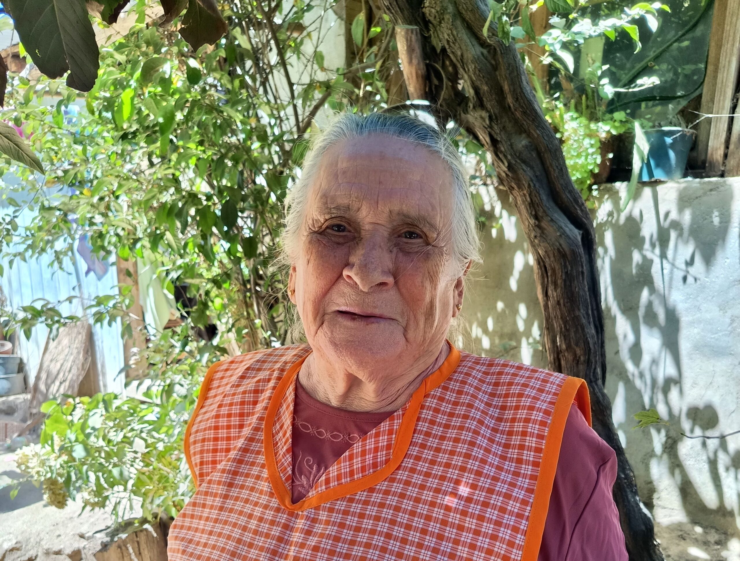 Doña Estela López: “Yo aprendí sola, mirando”